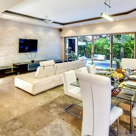 Poblado De Apoyo Diamont Villa Sleeps 10 With Pool And Air Con-3