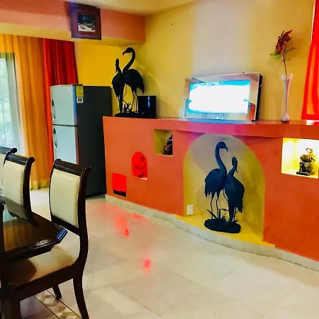 Beautiful Townhouse Villa Located In Playacar Phase 2-3
