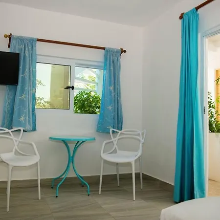 Great Location Ocean View Suite Outdoor Infinity Pool 2 Double Beds By Mint-3
