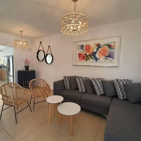 Frontemare-House Riviera Mares-2