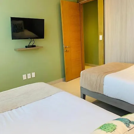 Luxurious And Exclusive Apartment Near The Beach.-2