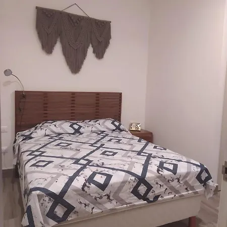 Cozy Apartment 10 Minutes Away Of The Beach And 5Th Avenue + Wifi-2