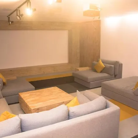 G101N-Living Dreams Luxury Condo, The Place To Be.-2