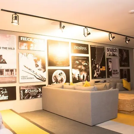 G101N-Living Dreams Luxury Condo, The Place To Be.-3