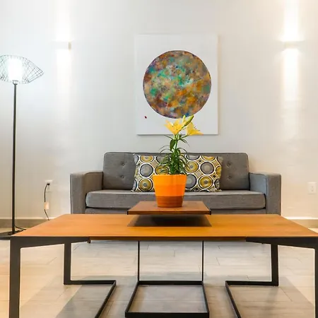 Steady Optic Fiber Wifi & Rooftop Pool Apartments-2
