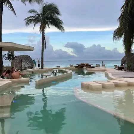 Nasim Condo Hotel Playa Del Carmen-2