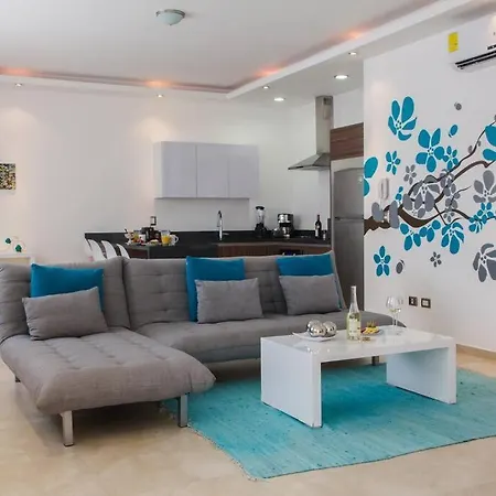 Moderno Departamento, Ubicado En El Corazon De Playa Del Carmen-2