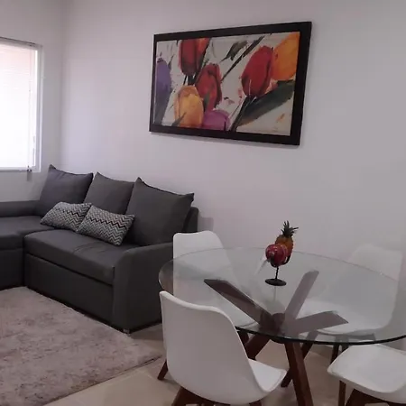 Fabulous Apartment Hoestel Lucerna!-3