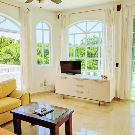 3Br Phouse Rooftop Terrace With Plunge Pool And Ocean View Walk To Beach 5Th Ave And Cozumel Ferry-3