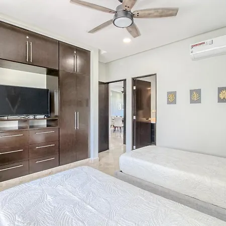 Haab Luxury Condos #302-3