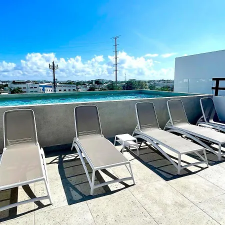 Spacious Condo, Gym And Rooftop Pool C8-2