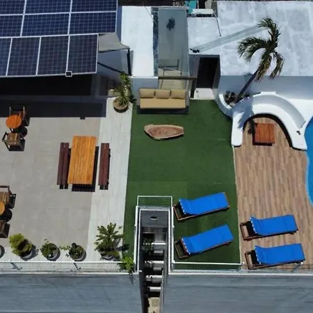 Studio Near To The Beach And Ocean View Pool Roof 302-3