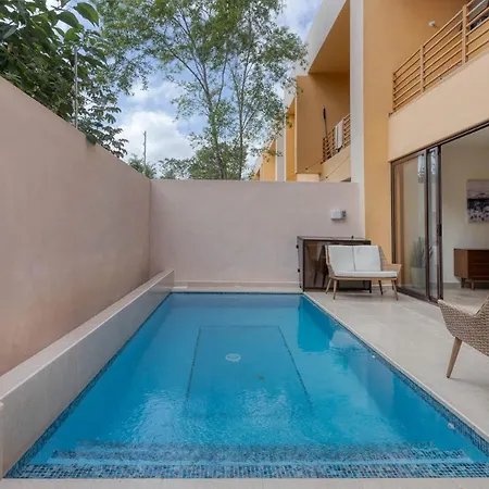Brand New 3Br 3Ba House With Private Pool By Simply Comfort-2