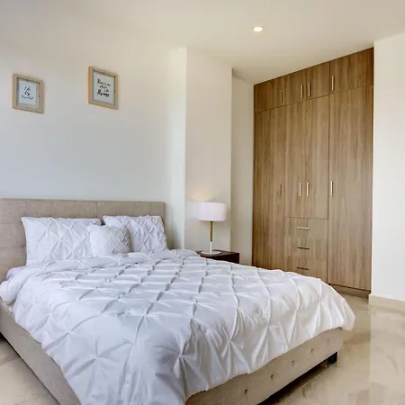 Lovely 2 Bedroom Penthouse With Private Pool-3