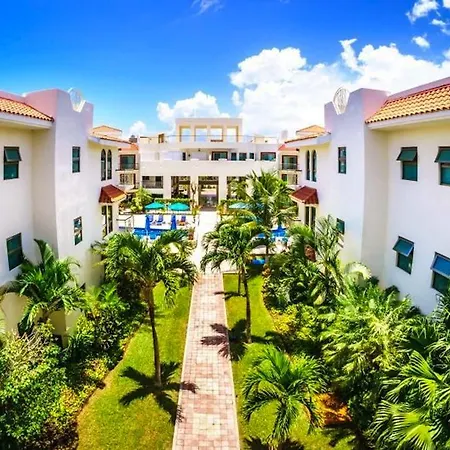 Paseo Luxury Suites-3
