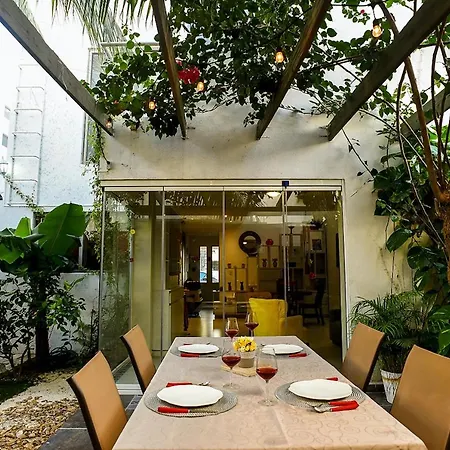 Bali Life Style House With Car-2