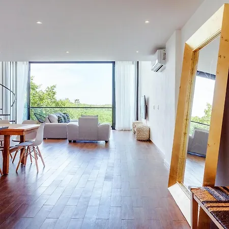 Radiant Loft 2 Blks To Beach Plus Oceanview Roof Pool-2