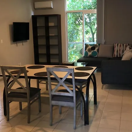 Great & Compleat Apartment Rivierasixt-2