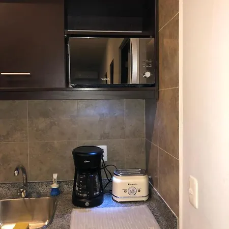 Great & Compleat Apartment Rivierasixt-3