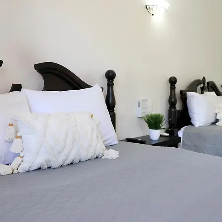 10 Avenue, 1 Min Walking To The 5 Av & Beach Suite 4-2
