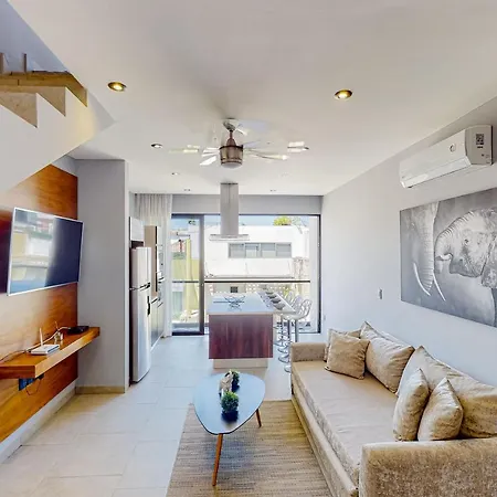 It Hotel & Residence 402-2