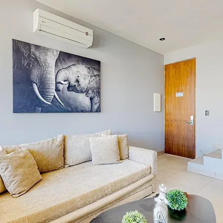 It Hotel & Residence 402-3
