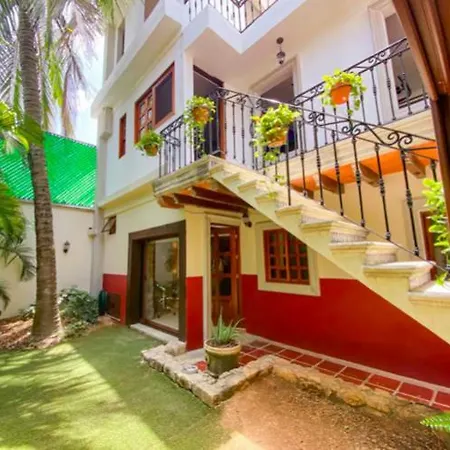Casa Centrica 5Bed/5Bath Ac/Gym 5 Min 5Ta Av Y Playa-3