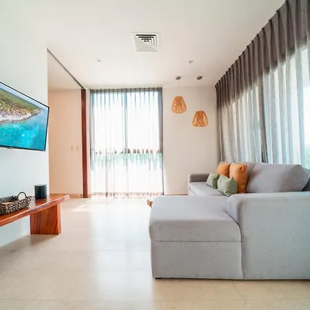 Nailea - 1 Bedroom Condo Close To The Beach - At Cruz Con Mar Condos-3