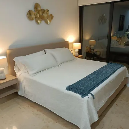 Luxury Suites , Calle 14Th-3