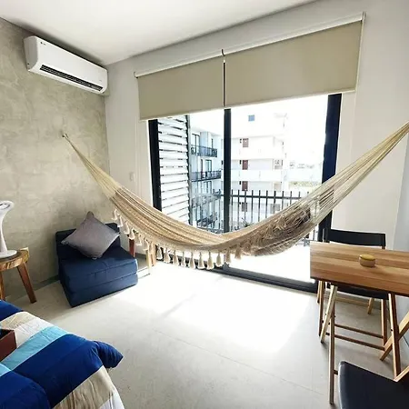 White Sand Suite 302 W Rooftop Pool & Balcony 38St-2