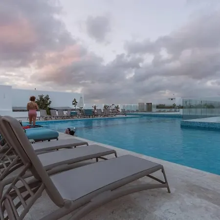 1Br In Top Location, 100Mb Wifi And Ocean View-2