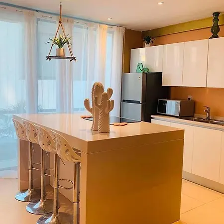 Modern 2Br 3 Blocks To Beach And Steps To 5Th Ave-2