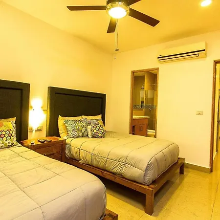 Breathtaking 2 Bedroom, Private Terrace - Bbq-3