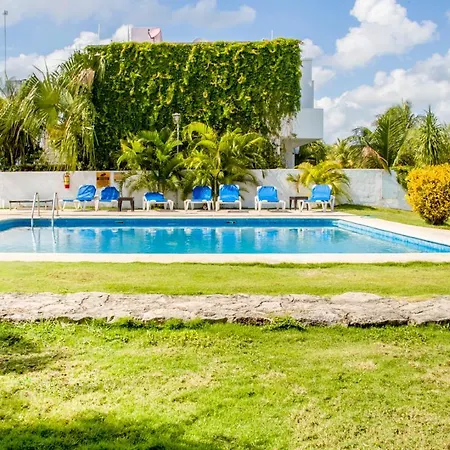 Hostpal Playa Del Sol. Ideal Caribbean Vacation-2