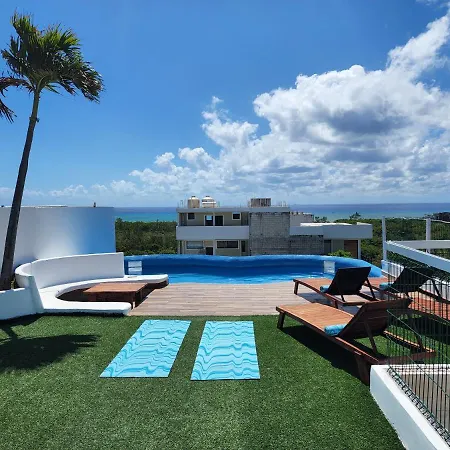 Suite Near From The Beach And Rooftop Ocean View 104-2