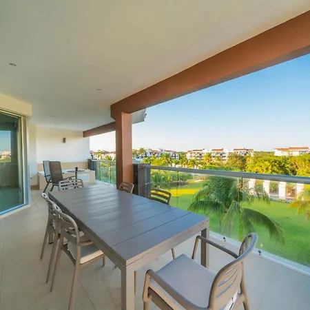 Ocean View Resort Style Private Jacuzzi Condo-2