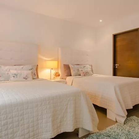 Premium Stay In Playacar Fase 2 4 Pools And Gym-3