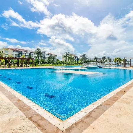 Mareazul Beach Resort Riviera #715 S-3