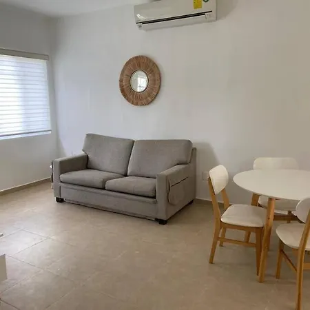 Comoda Casa En Real Bilbao-2