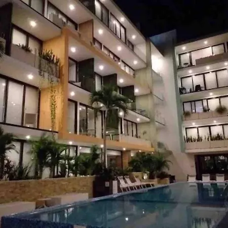 Your Exclusive Studio In The City - Top Amenities & Services For Free!!-2