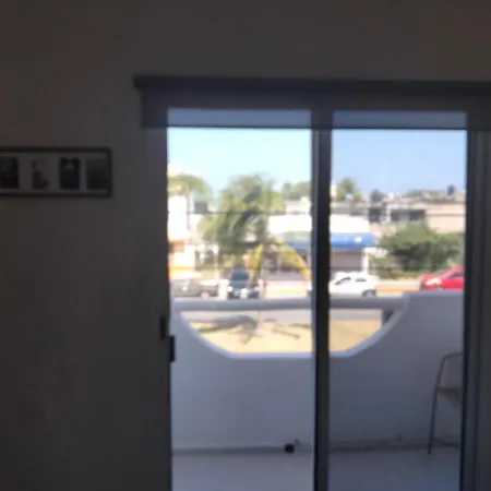 Apartamento A 10 Min De La Playa Apartment-3