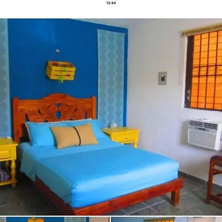 Casa De Hojas-3