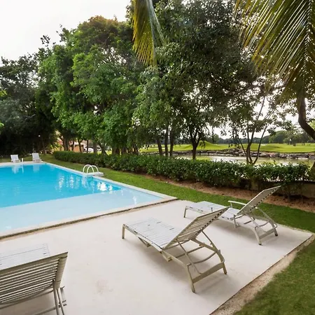 Ideal Family & Friends, In Front Beach Access In Playacar-3