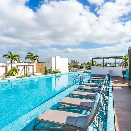 Brand New Condo Game And Cinema Room 2 Pools Gym Wifi-2