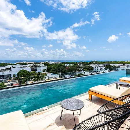 Alexa Smart Studio Oceanview Rooftop Pool And Gym-3
