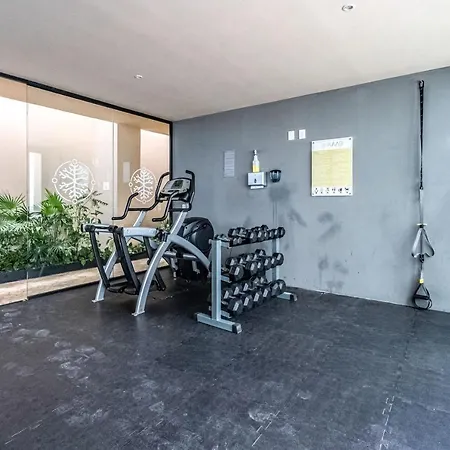 Alexa Smart Studio Oceanview Rooftop Pool And Gym-2