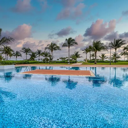 Casa Coral 701 Sur @ Mareazul Beachfront.-3