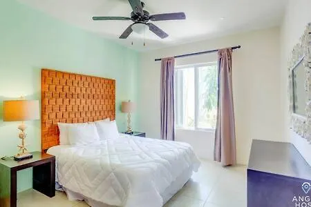 Pool, Gazebo, Parking, 2 Blocks To Beach & 5Th Ave-3