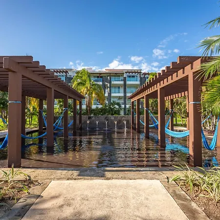 Gorgeous Ocean Front Apartment Casa Shell Condo-3