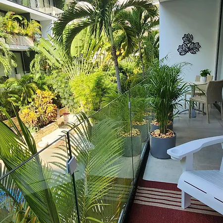 Stunning 1 Bdrm Condo Gym-Pool 10 Min To The Beach & Quinta Av-2